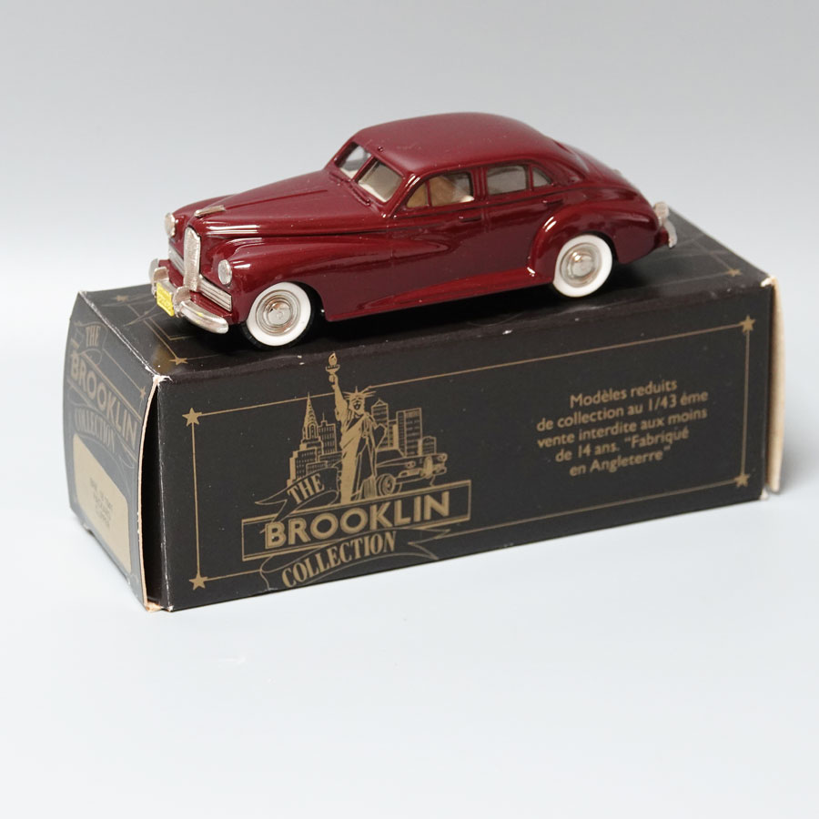 Brooklin models BRK 18 1941 Pachard Clipper in maroon