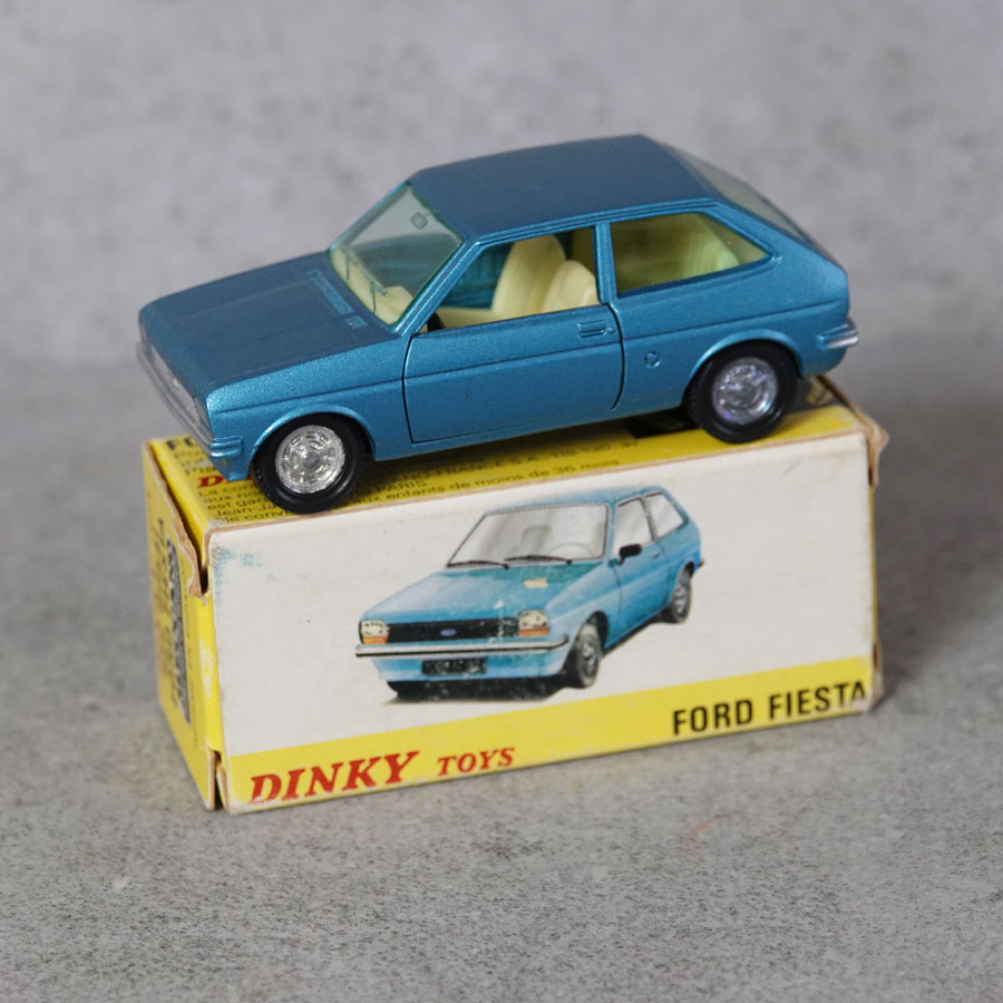 Dinky 011541 Ford Fiesta Metallic Blue