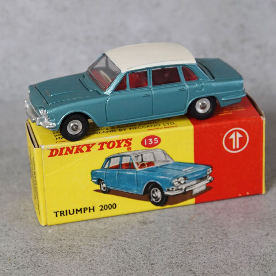 Dinky 135 Triumph 2000 Metallic Green White Roof