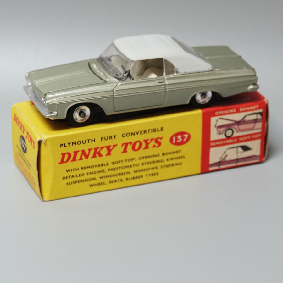 Dinky 137 Plymouth Fury Convertible