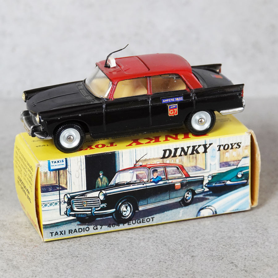 Dinky 1400 Peugeot 404 G7 Taxi