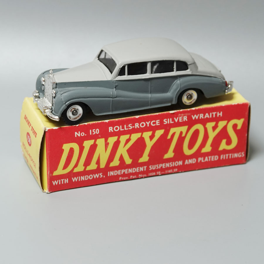 Dinky 150 Rolls Royce Silver Wraith matt base