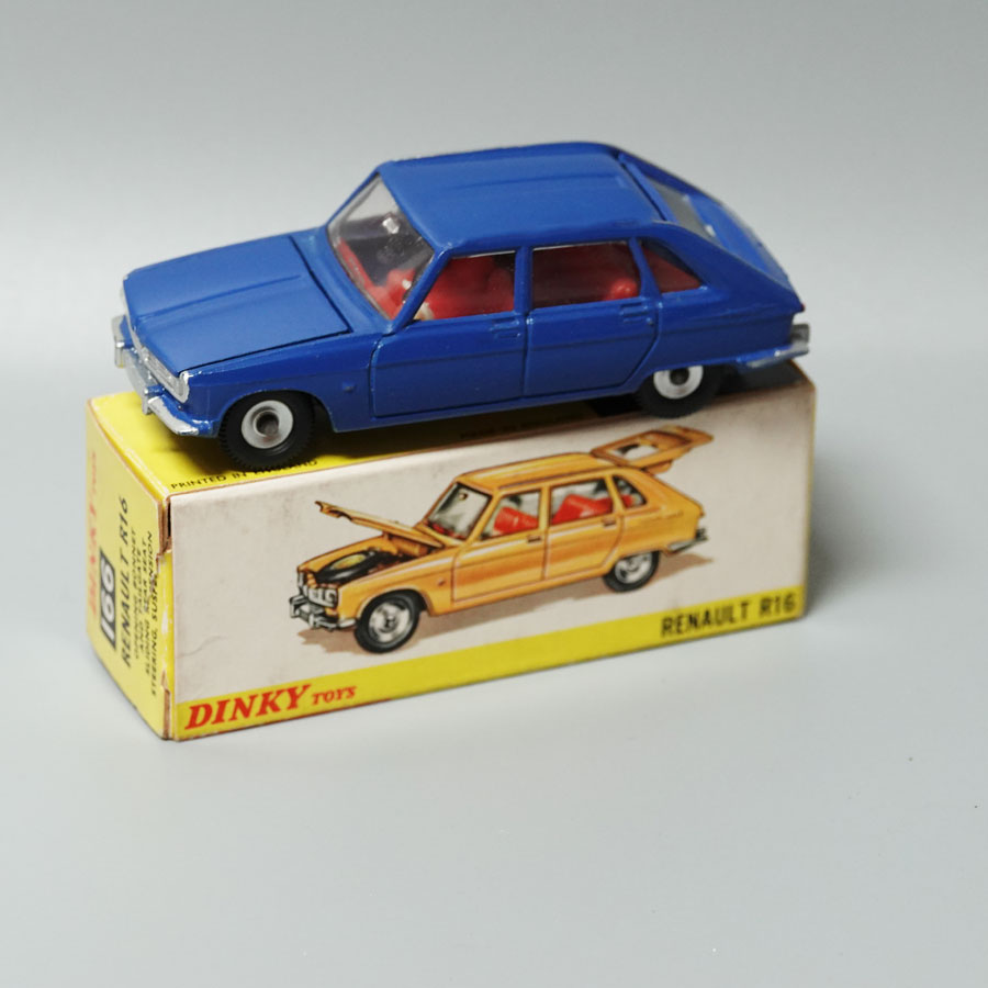 SOLD Dinky 166 Renault R16 in blue