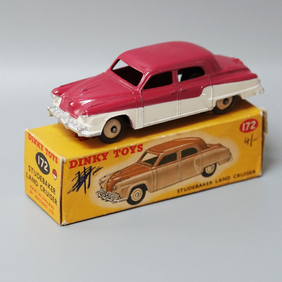 Dinky 172 Studebaker Land Cruiser cerise-cream mottled base