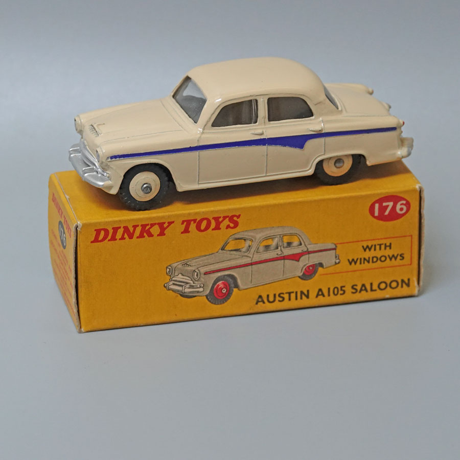 Dinky 176 Austin A105 Saloon cream dark blue flash