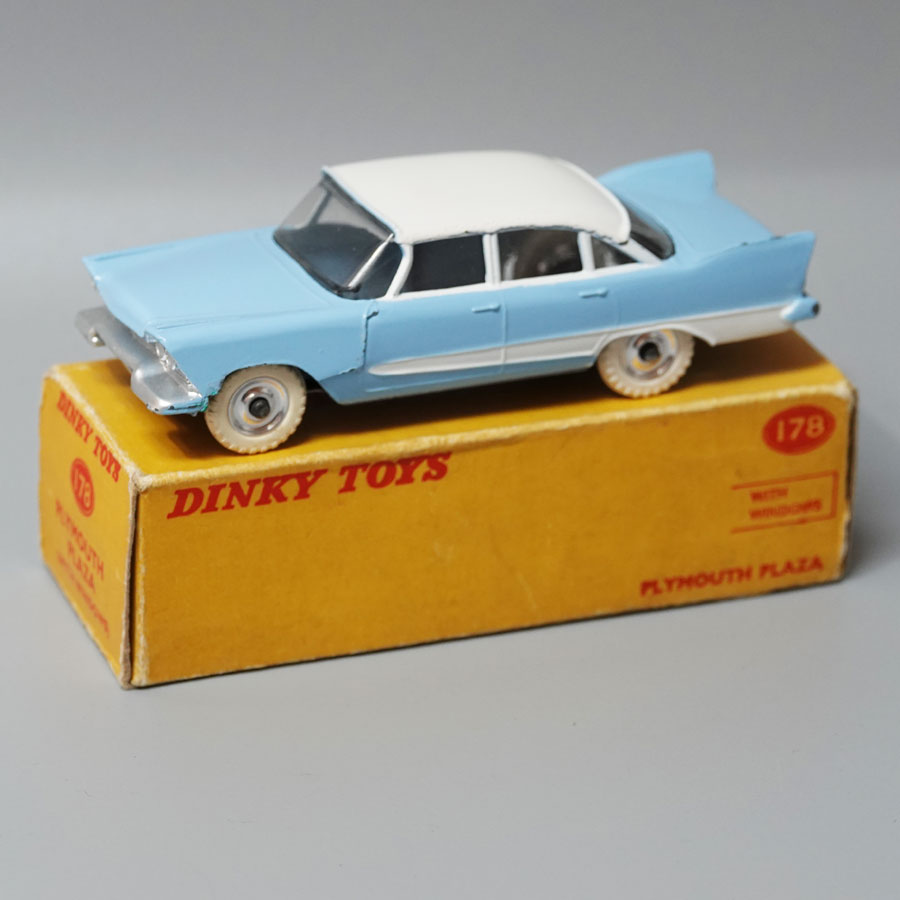 Dinky 178 Plymouth Plaza blue and white
