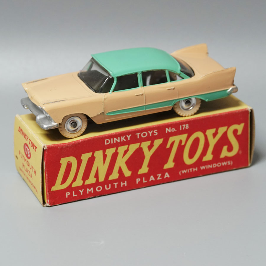 Dinky 178 Plymouth Plaza light salmon pink and green