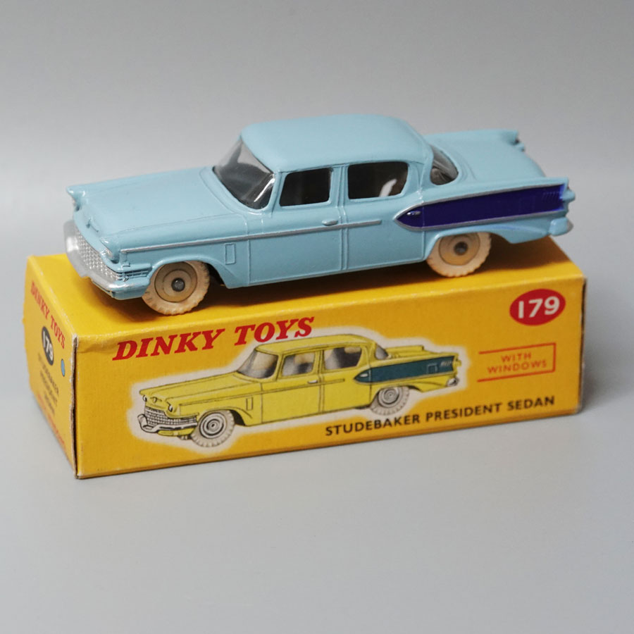 Dinky 179 Studebaker President sedan