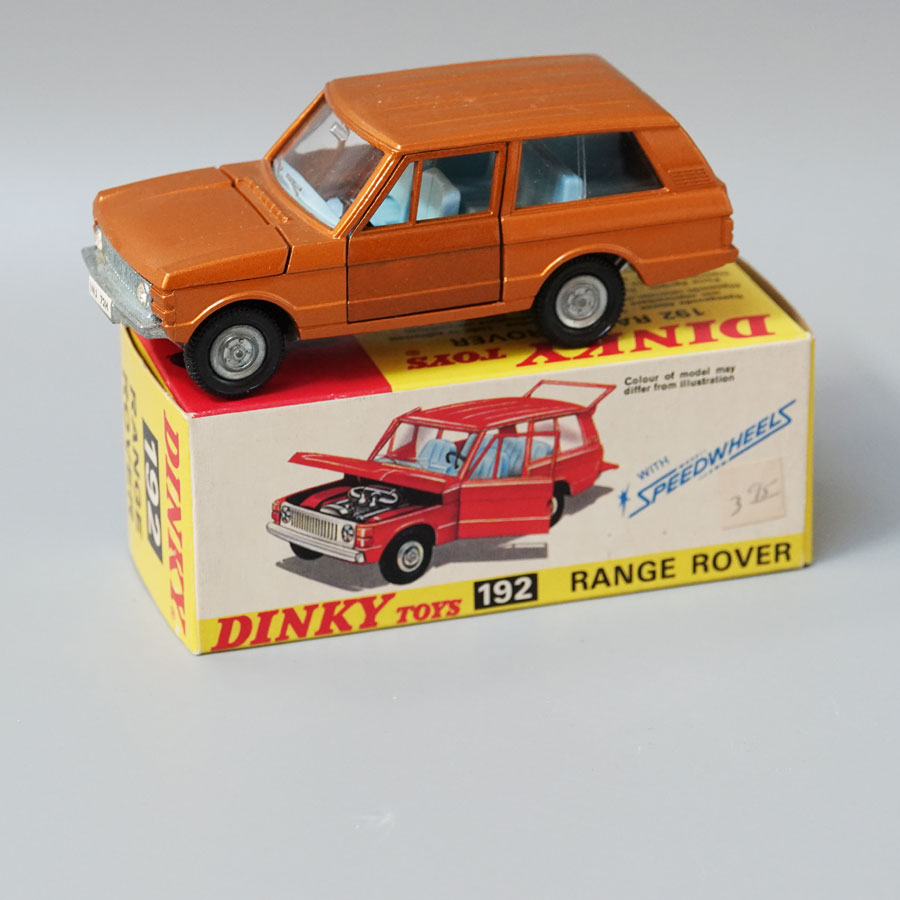 Dinky 192 Range Rover in bronze picture box