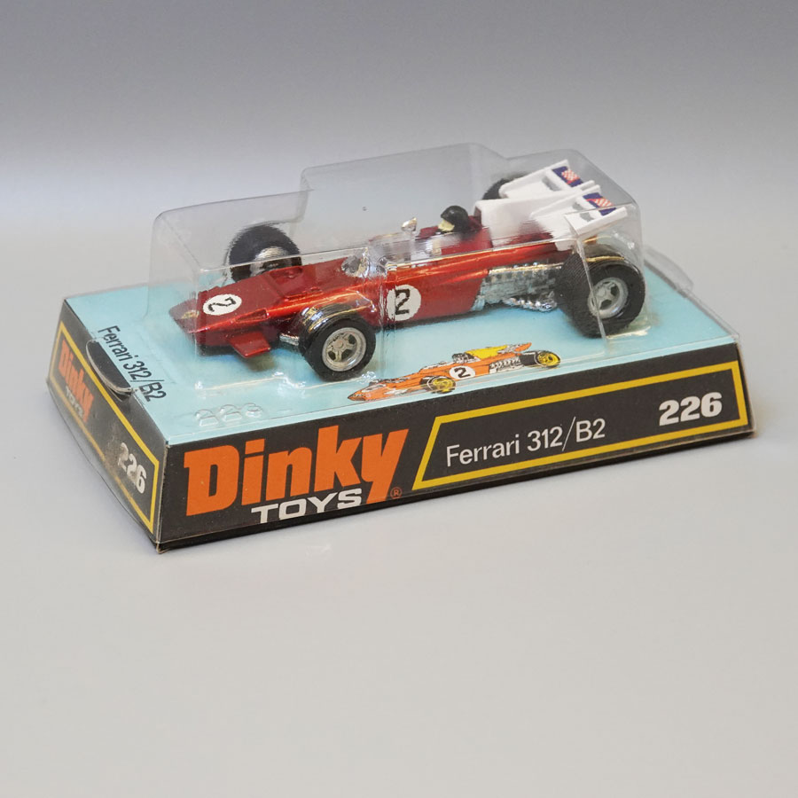 Dinky 226 ferrari 312/B2 racing car metallic red