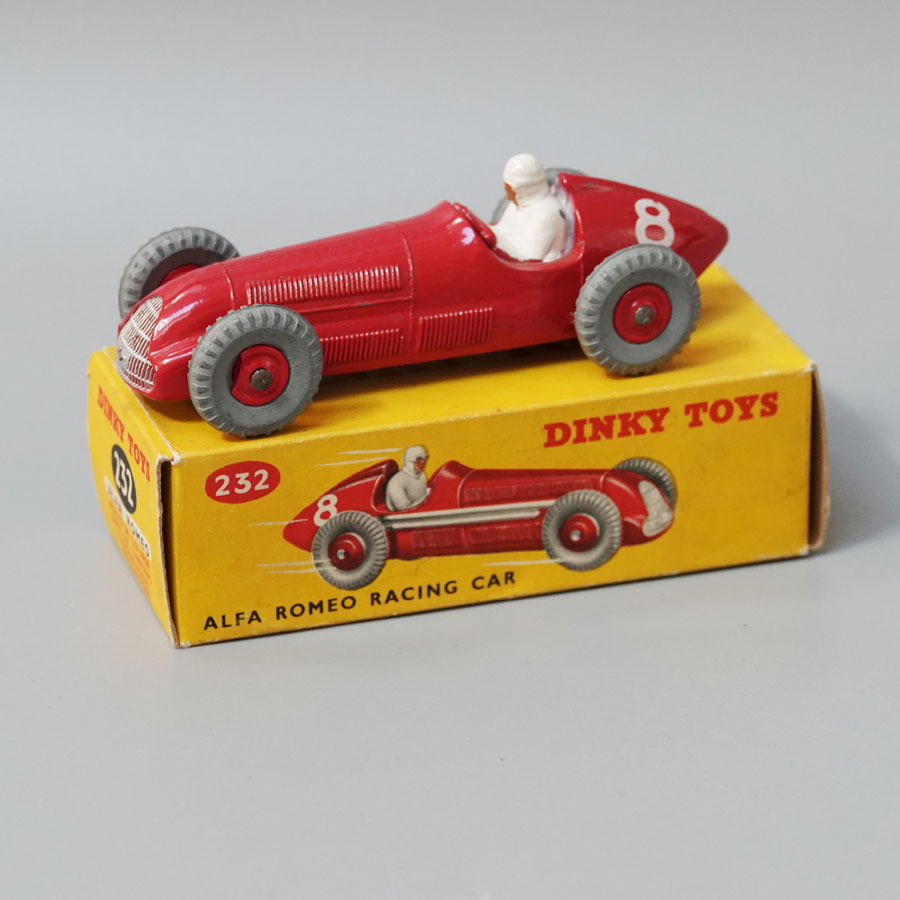 Dinky 232 Alfa Romeo racing car picture box matt base