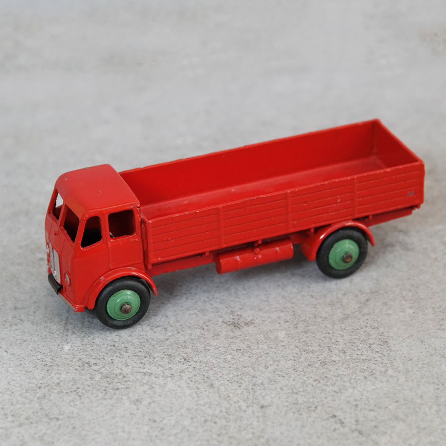 Dinky 25R Forward Control Lorry red with green hubs 