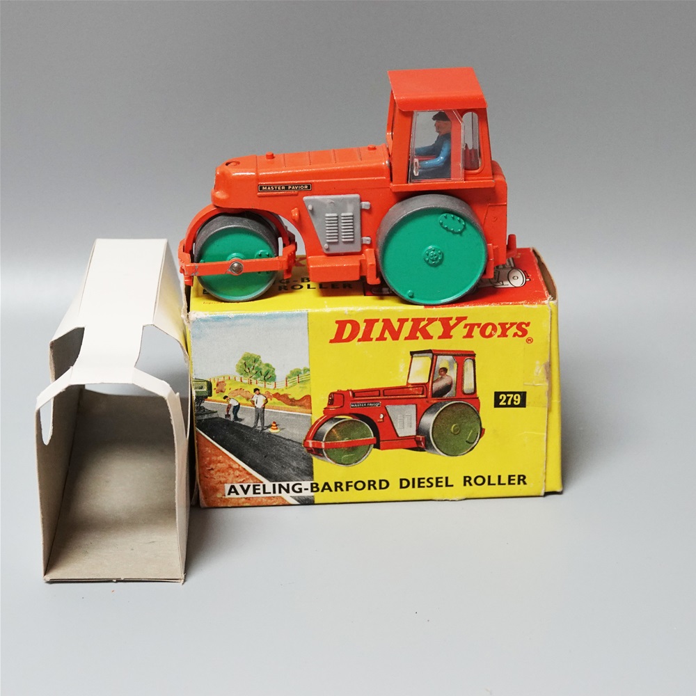 Dinky 279 Aveling Barford Diesel Roller green rollers