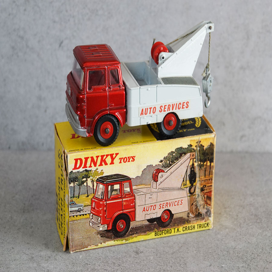 Dinky 434 Bedford T.K. Crash Truck Auto Services