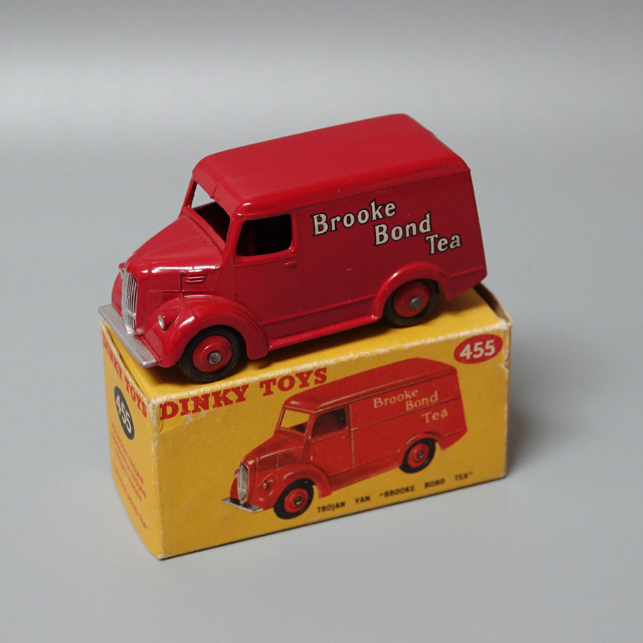 Dinky 455 Brook Bond Tea Trojan15 cwt Van in Red