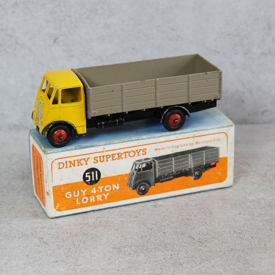 Dinky 511 Guy 4-Ton Lorry 1st Type Cab Yellow Cab Fawn Back RARE