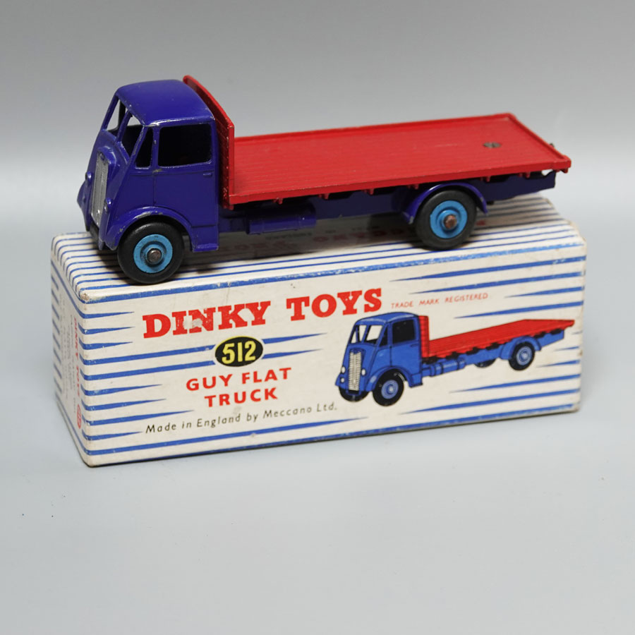 Dinky 512 Guy Flat truck viotet blue and red