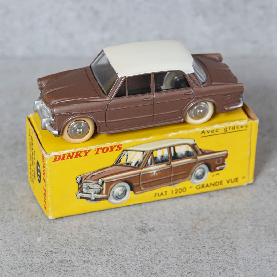 Dinky 531 Fiat 1200 Grand Vue Bronze & Cream