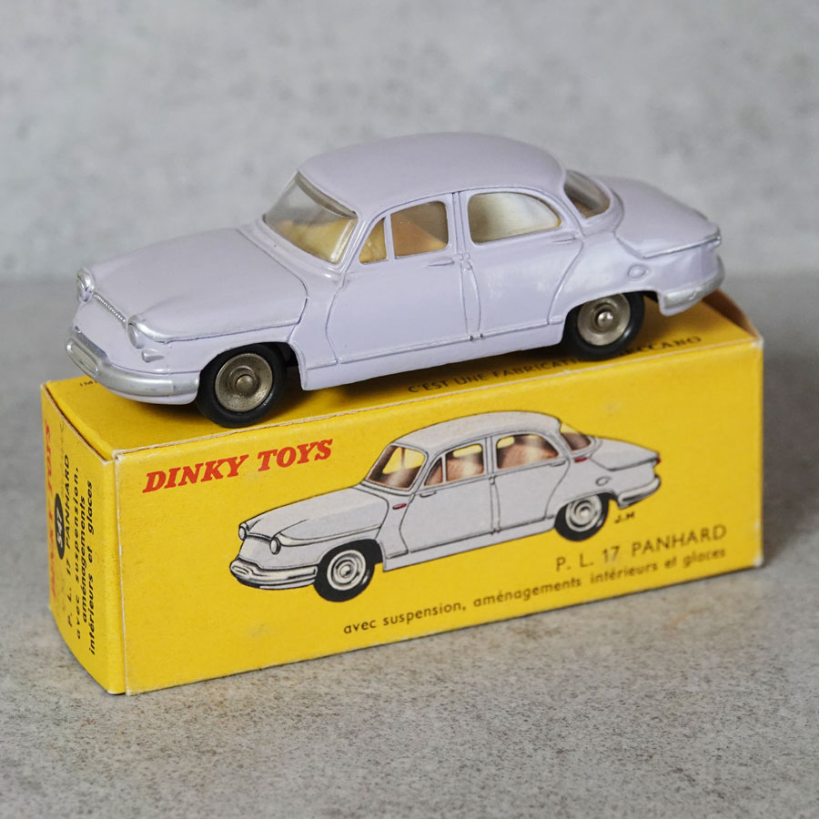 Dinky 547 P.l. 17 Panhard 1st Type Pale Lilac #2