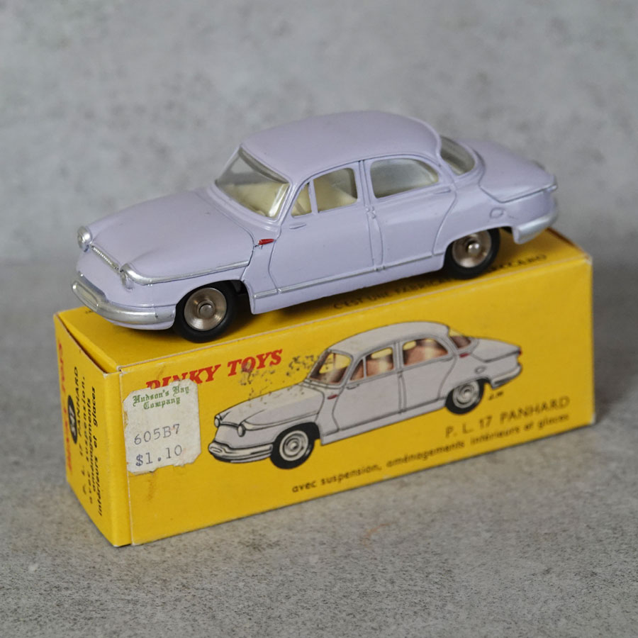 Dinky 547 P.l. 17 Panhard 1st Type Pale Lilac