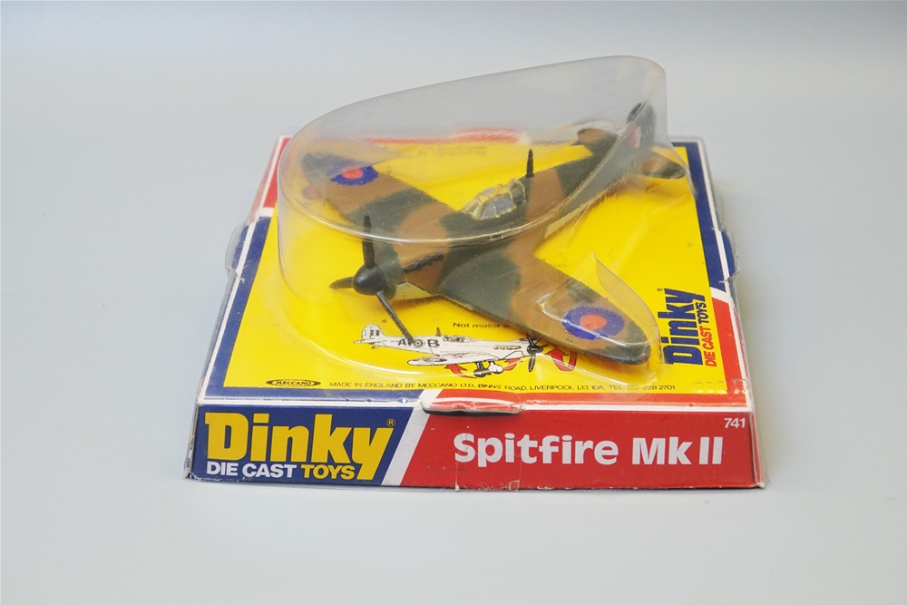 Dinky 741 Spitfire MKll