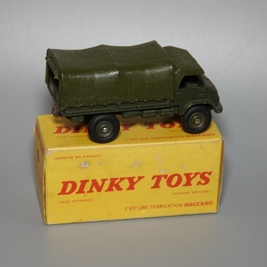DINKY TOYS – Réf 821 – Camionnette militaire Unimog Mercedes