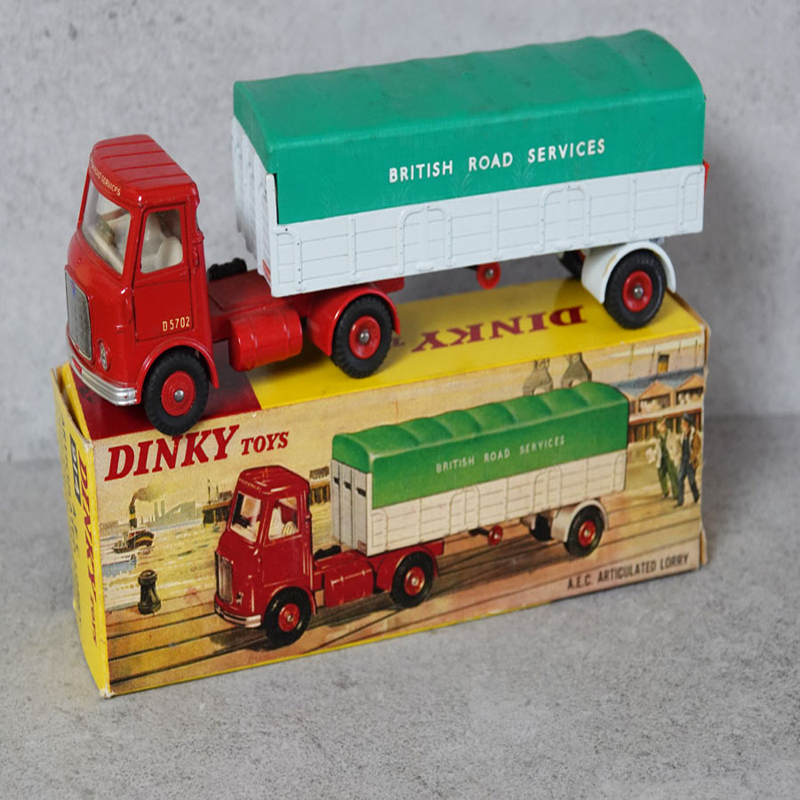 Dinky 914 AEC Articulated Lorry British Road Services