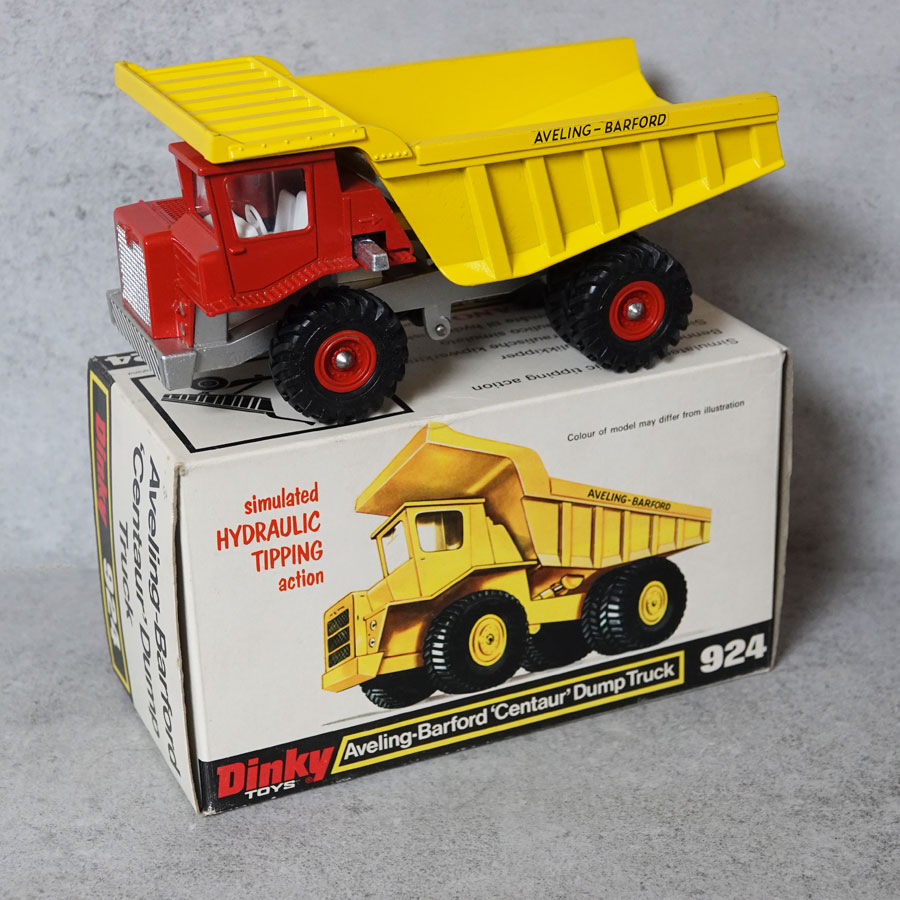 Dinky 924 Aveling Barford centaur dump truck 