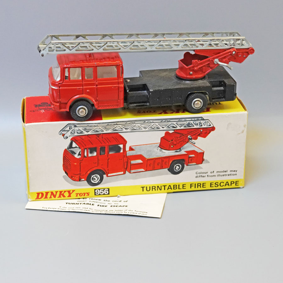 Dinky 956 Turntable Fire Escape yellow box