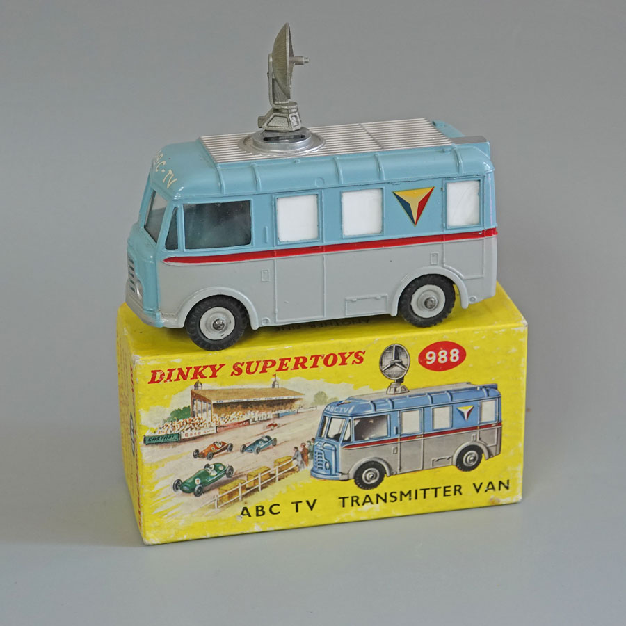 Dinky 988 ABC TV Transmitter Van