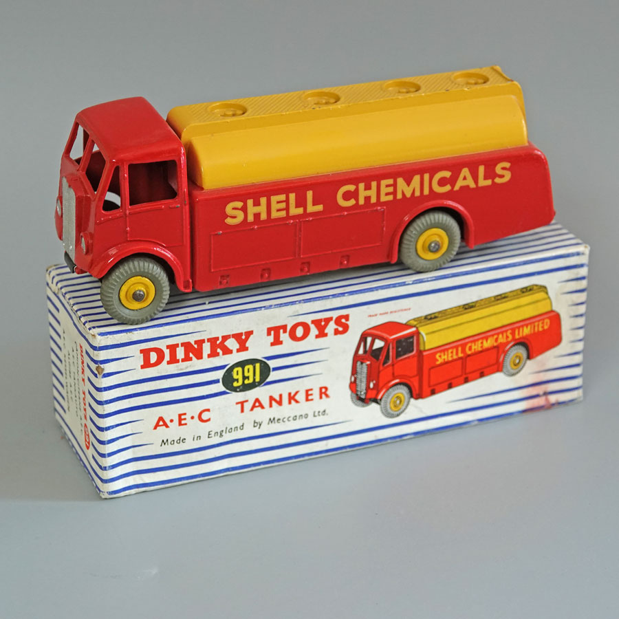 Dinky 991 AEC Tanker Shell Chemicals