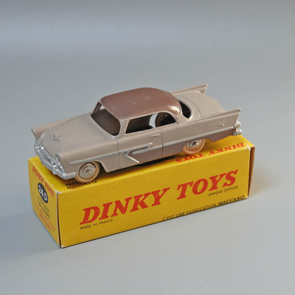 Dinky 24D Plymouth Belvedere tan brown roof & flash