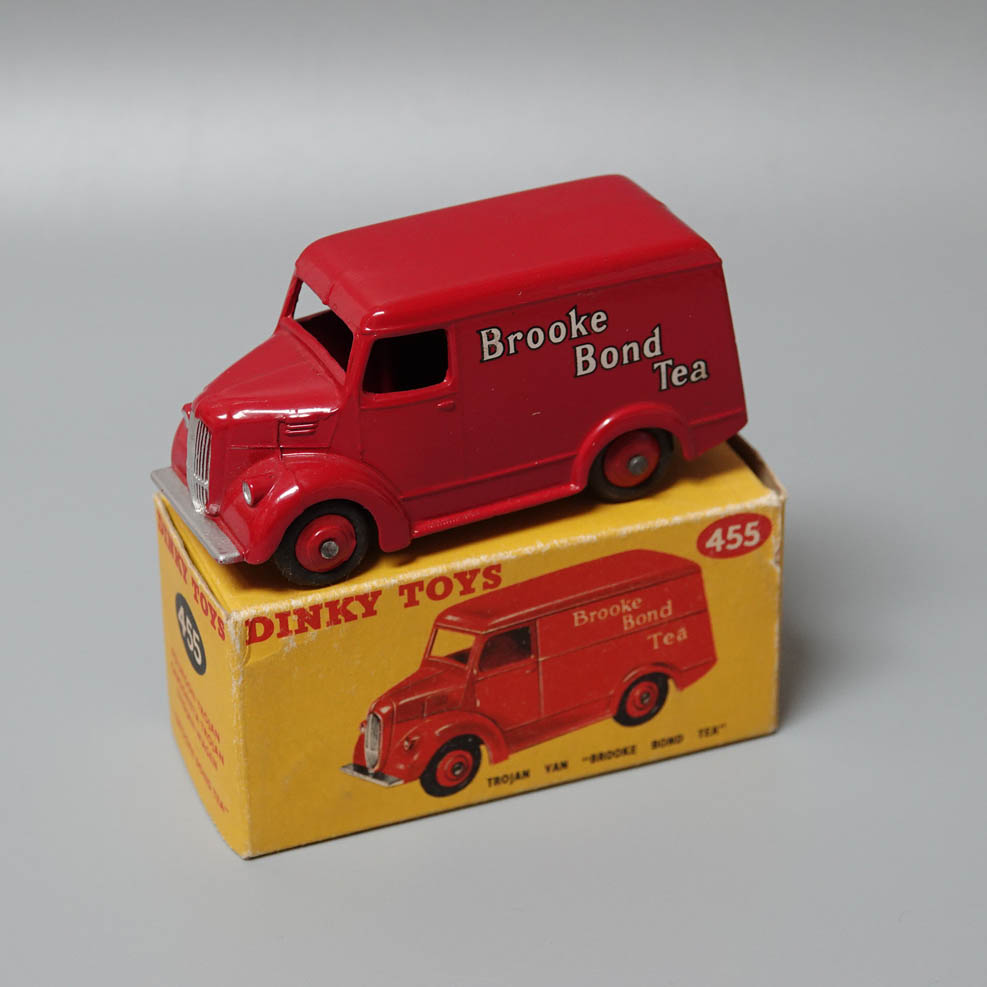 Dinky 455 Brook Bond Tea Trojan15 cwt van in red