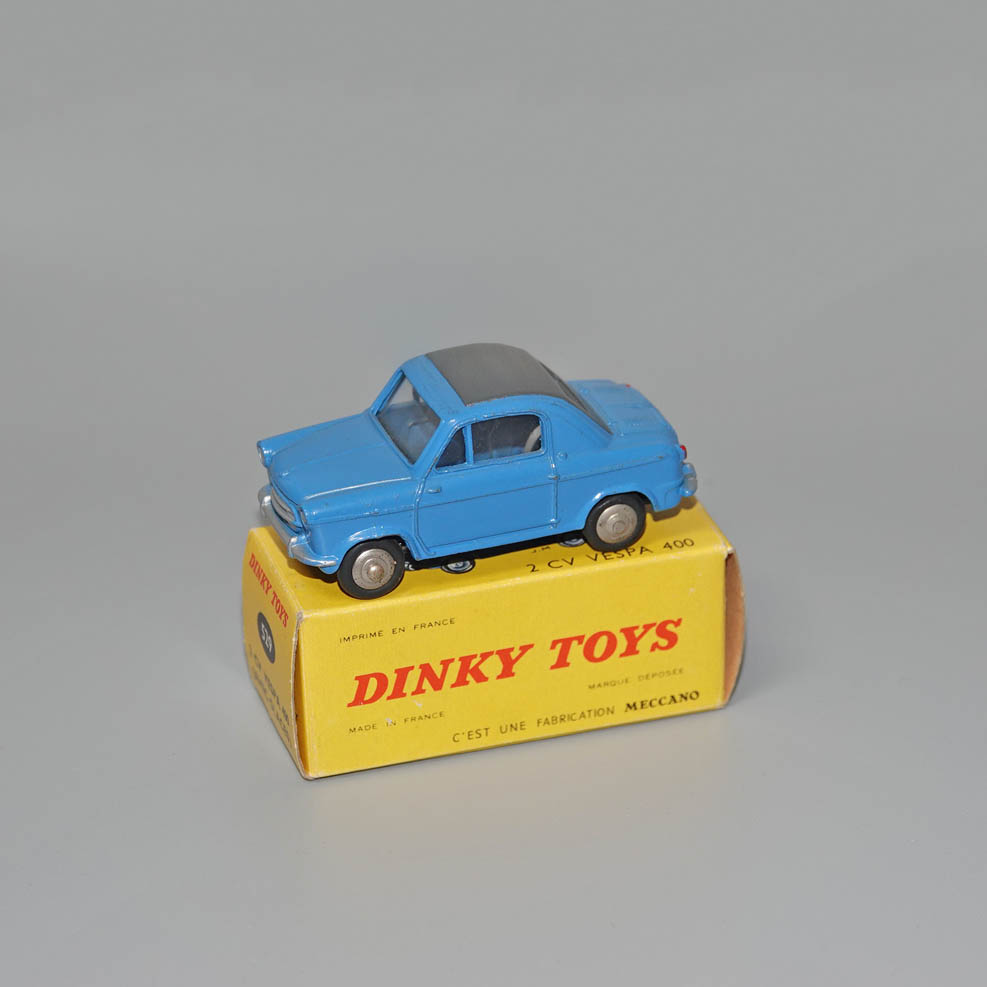 Dinky 529 2 CV Vespa 400 (with  windows) blue