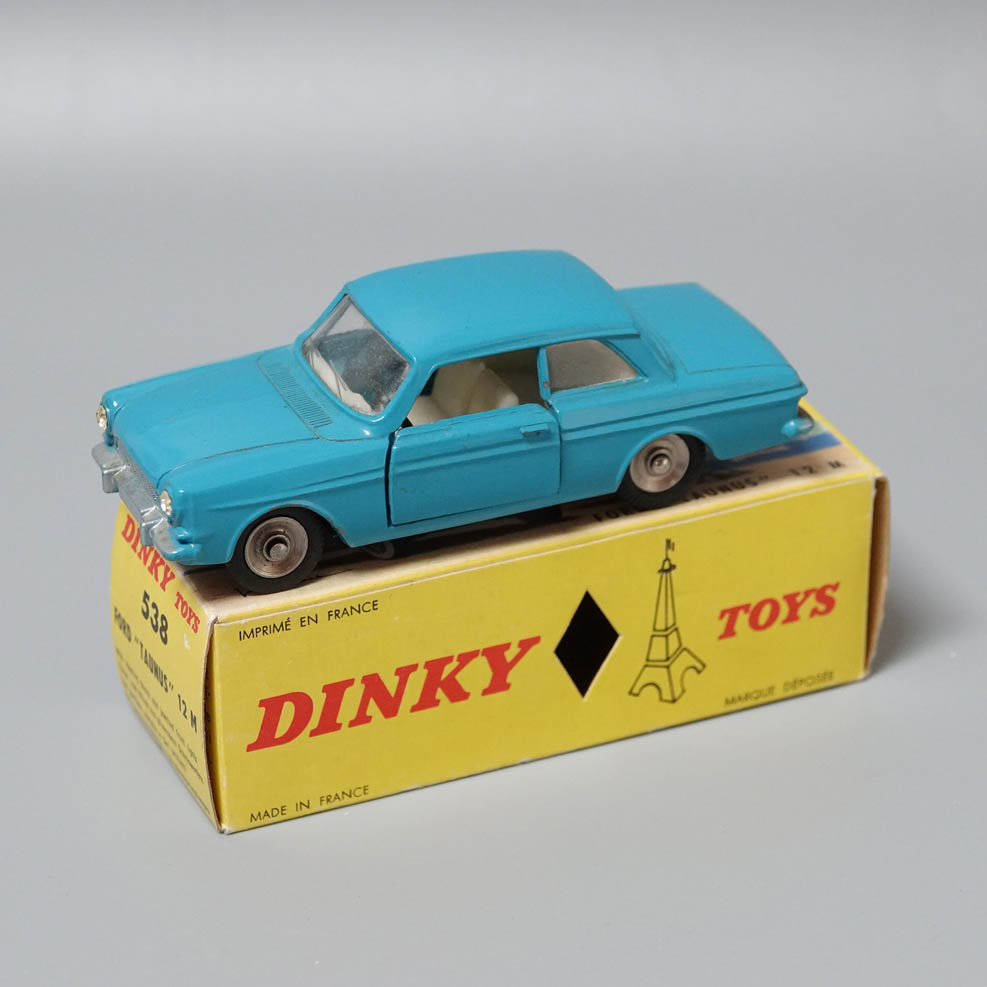 Dinky 538 Ford Taunus turquoise RESERVED