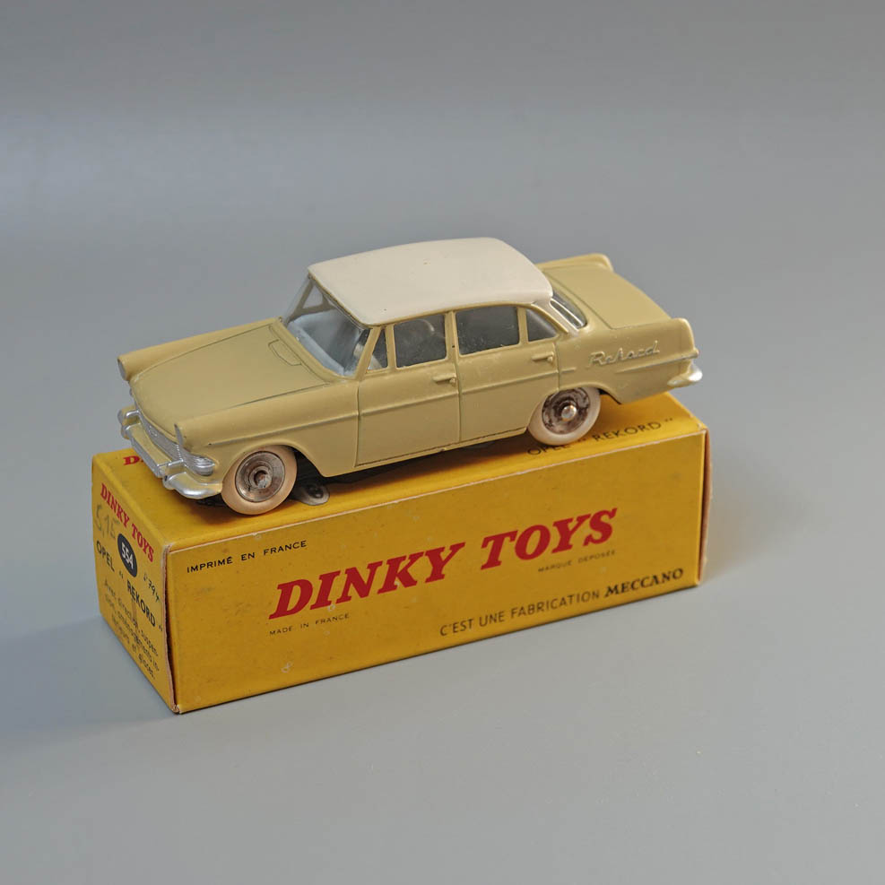 Dinky 554 Opel Rekord in mustard yellow ivory roof