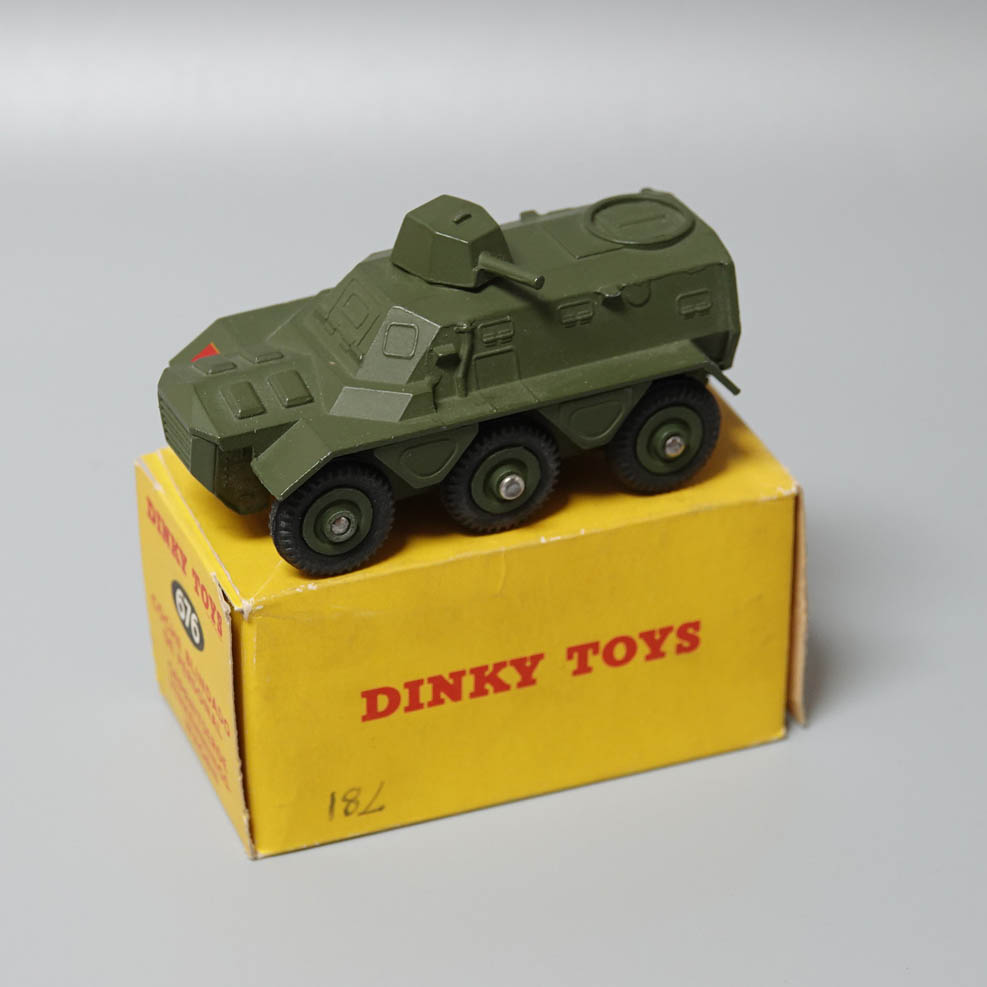 Dinky 676 Armoured Personnel Carrier