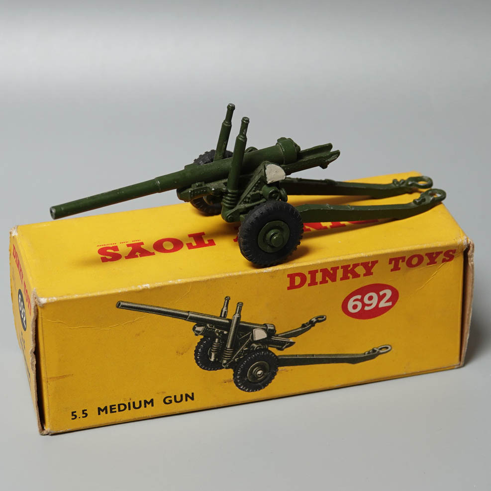 Dinky 692 5.5 medium gun