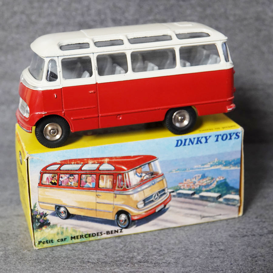 French Dinky 541 Mercedes-Benz Autocar