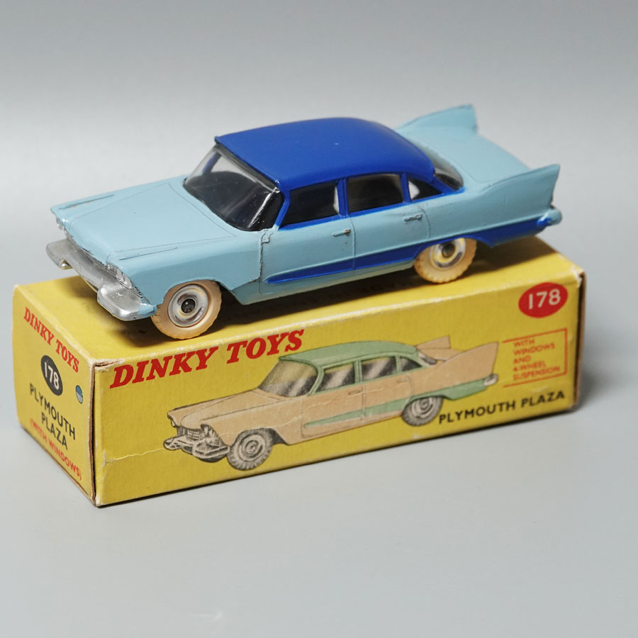 Dinky 178 Plymouth Plaza 2 tone blue picture box