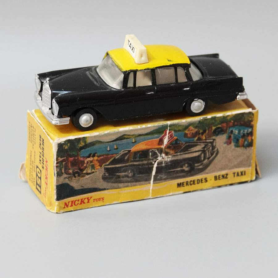 Nicky toys 051 Mercedes Benz taxi